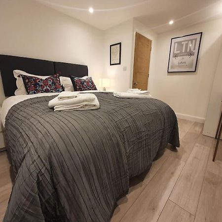 Luton Town Centre Executive Apartment Eksteriør billede