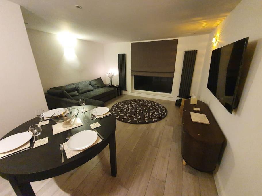Luton Town Centre Executive Apartment Eksteriør billede