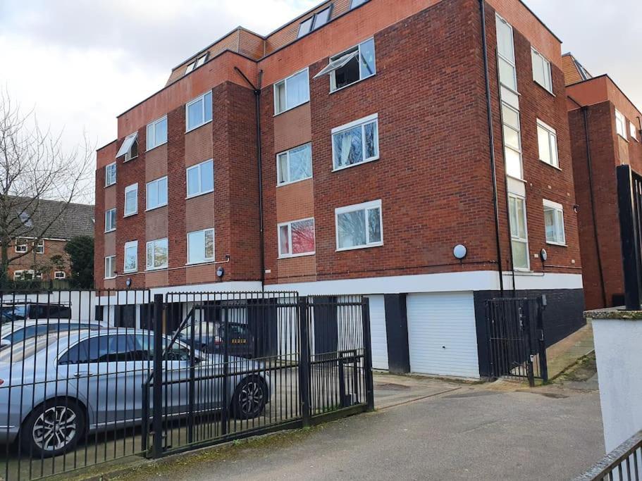 Luton Town Centre Executive Apartment Eksteriør billede